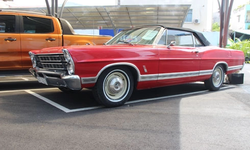  hàng độc ford galaxie 500 xl đời 1963 rao giá 850 triệu đồng - 1