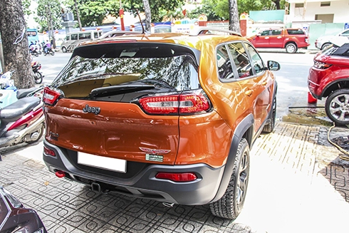  hàng hiếm jeep cherokee đời mới tại việt nam - 6