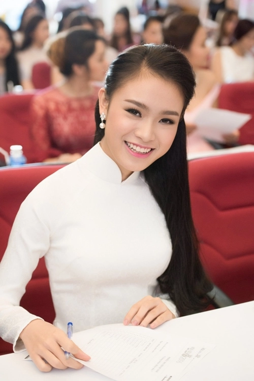 Hoa hậu việt nam 2016 top 5 người đẹp sáng giá nhất miền bắc - 1