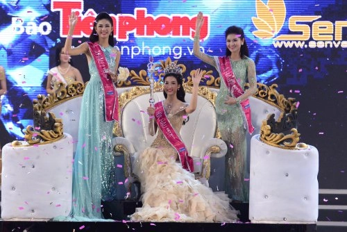 Hoa hậu việt nam 2016 vừa đăng quang tân hoa hậu đã đụng váy của huyền my - 2