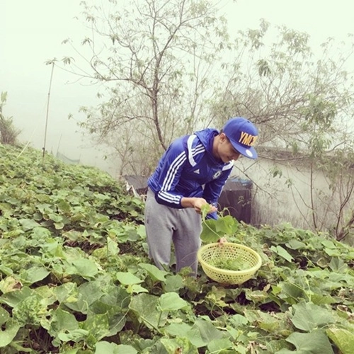 Hoàng thùy linh tự hào khoe căn nhà bố mẹ đang xây tại tam đảo - 7