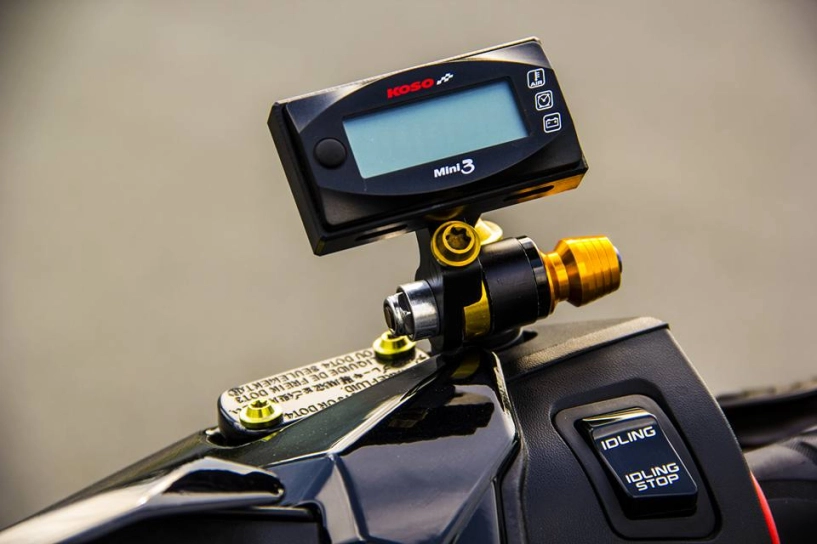 Honda click 125i độ nổi bật với dàn đồ chơi hiệu của biker việt - 4