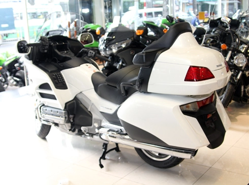  honda goldwing airbag 2014 đầu tiên tại việt nam - 2