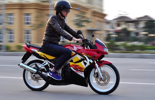  honda ls125r - huyền thoại hai thì trên phố việt - 3