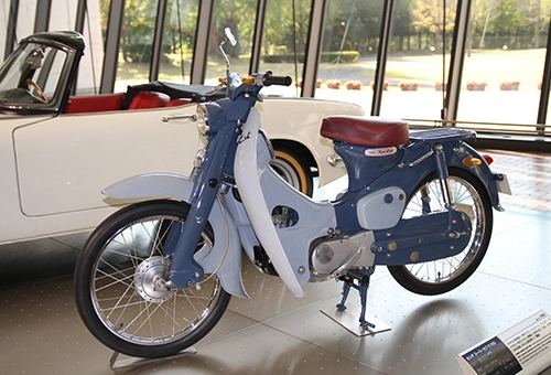  huyền thoại honda super cub đầu tiên trên thế giới - 1