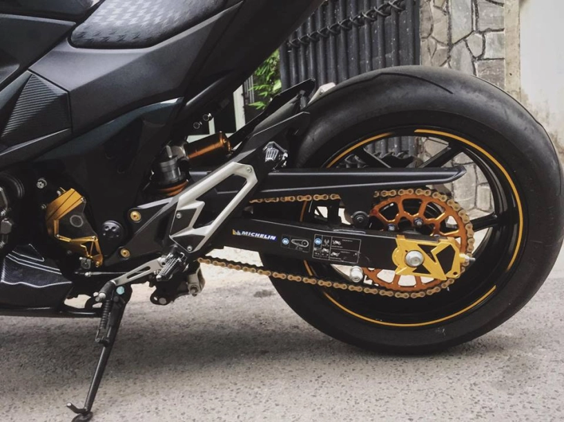 Kawasaki z800 độ full option của biker sài thành - 12