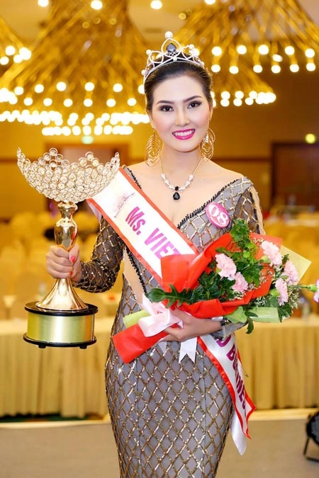 Kim thoa đăng quang hoa hậu doanh nhân thế giới người việt 2016 - 5