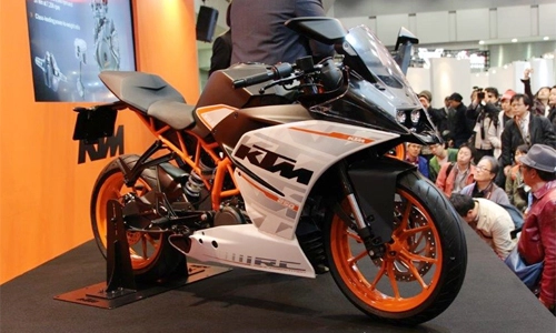  ktm ra mắt duke 250 và rc 250 giá từ 4600 usd - 1