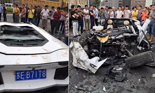  lamborghini aventador nát tươm vì đâm xe tải - 1