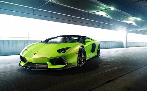  lamborghini aventador roadster màu lạ - 1