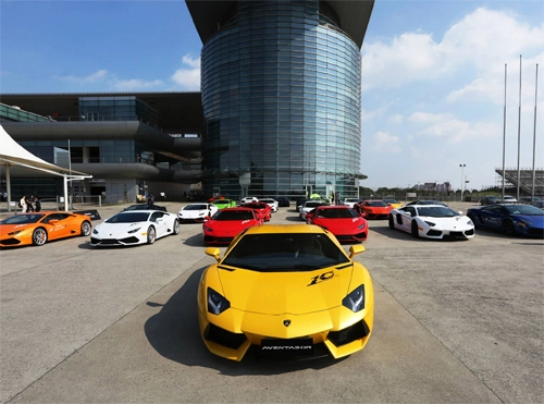  lamborghini tụ hội đi tour ở trung quốc - 1