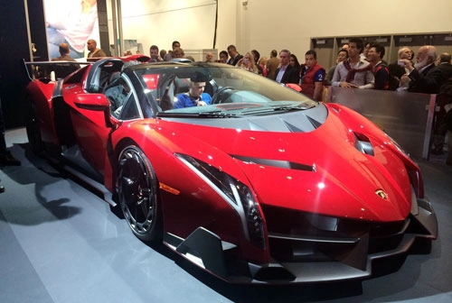  lamborghini veneno roadster khoe dàn âm thanh tại ces - 1