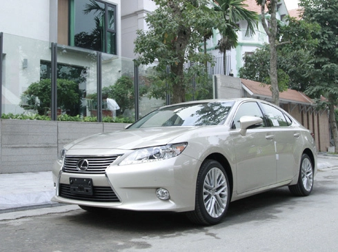  lexus es350 2013 về việt nam với giá 27 tỷ đồng - 1