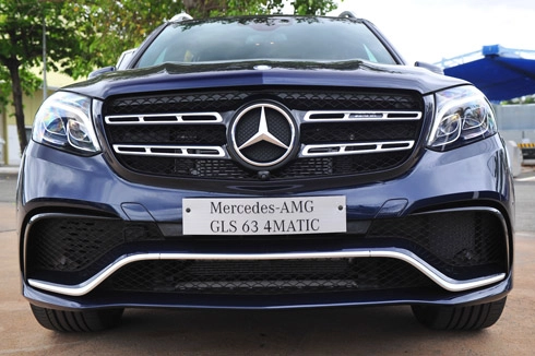  lộ diện mercedes gls63 amg giá 843 tỷ đồng tại việt nam - 1