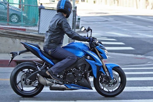  lộ diện nakedbike khủng suzuki gsx-s1000 - 2