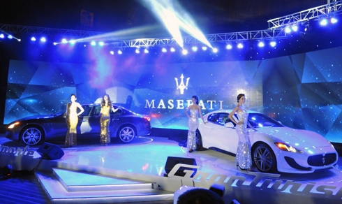  maserati ghibli có giá khởi điểm 48 tỷ tại việt nam - 1