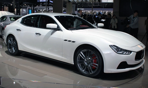  maserati ghibli có giá khởi điểm 48 tỷ tại việt nam - 2