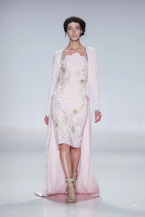 Mâu thủy mở màn show diễn của lý quí khánh tại new york fw - 12