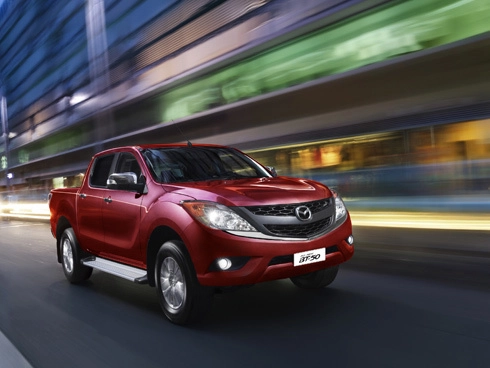  mazda bt-50 nhập có giá từ 680 triệu đồng - 1