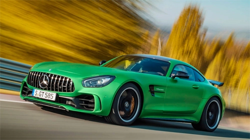  mercedes-amg gt r thế chỗ bugatti trong transformers - 2