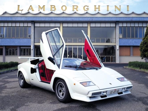  những mẫu xe trứ danh của lamborghini - 5