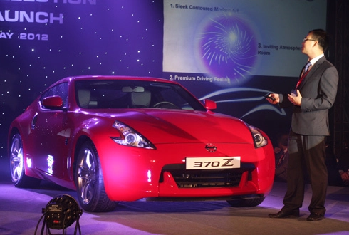  nissan 370z có giá hơn 3 tỷ đồng tại việt nam - 1