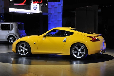  nissan 370z phân phối chính hãng tại việt nam - 1