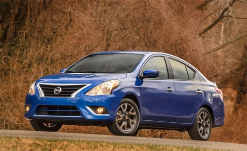  nissan versa 2017 - 1