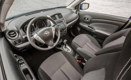  nissan versa 2017 - 7