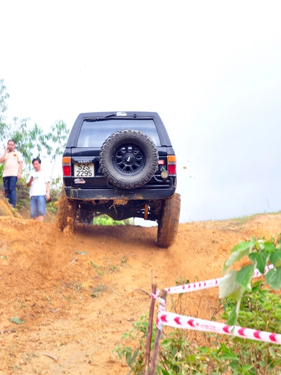  ôtô địa hình tập offroad ở ba vì - 6