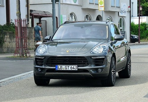  porsche macan lộ diện toàn phần - 1