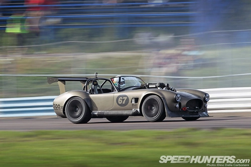  quái vật shelby cobra v12 - 1