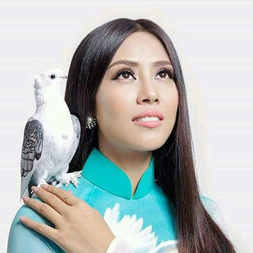 Sao việt đau thắt lòng vì lũ lụt tàn phá miền trung - 5