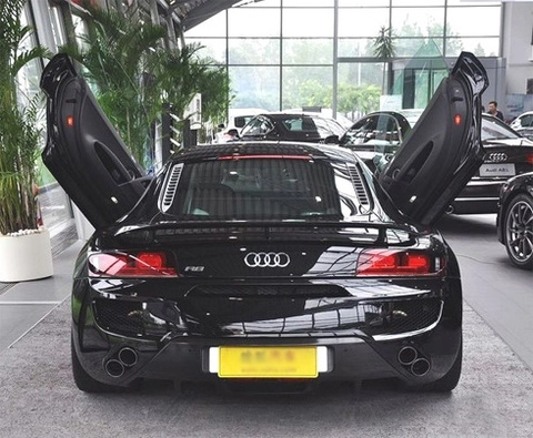  siêu xe audi r8 cửa kiểu lamborghini - 5