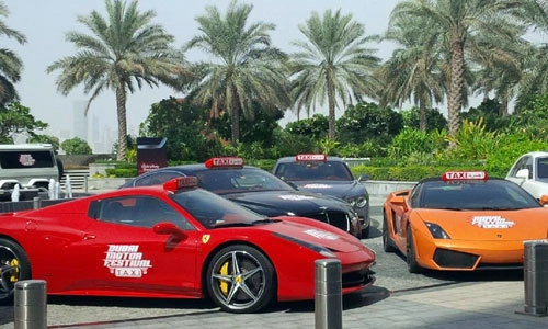  siêu xe làm taxi miễn phí tại dubai - 1