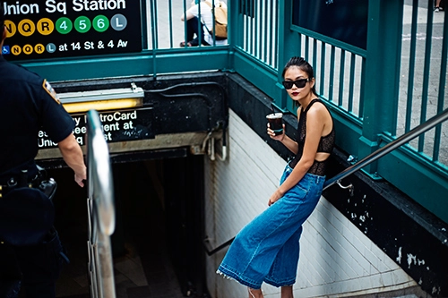 Street style cuốn hút của mâu thủy trên đường phố new york - 4