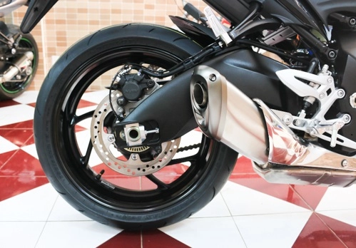  suzuki gsx-s1000 ở việt nam - 7