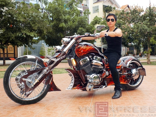  suzuki intruder độ chopper phong cách ghost rider - 1