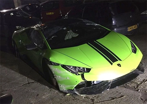  tài xế phá nát siêu xe lamborghini đi thuê - 2