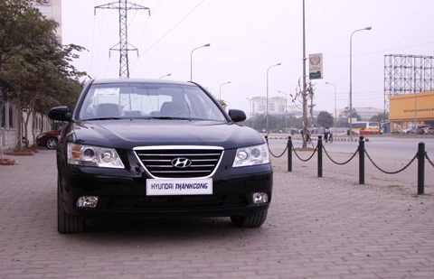  thành công phân phối hyundai sonata 2009 - 1