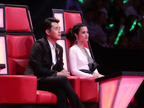 The voice kids đông nhi căng thẳng đối đầu noo phước thịnh - 3