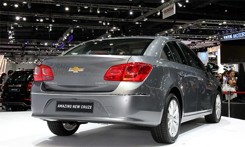  thêm ảnh chevrolet cruze 2015 - 3