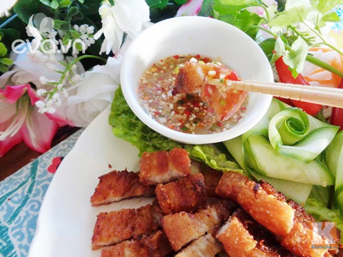 Thịt heo quay kiểu này vừa ngon lại quá dễ làm - 3