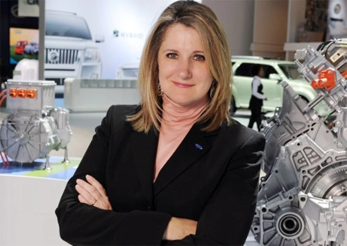  top 10 phụ nữ quyền lực ngành công nghiệp ôtô - 1