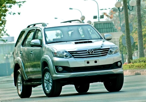  top ôtô bán chạy tại việt nam 2013 - 1