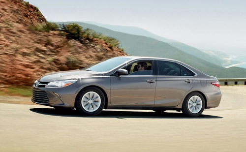  toyota camry 2016 dính lỗi túi khí không bung - 1