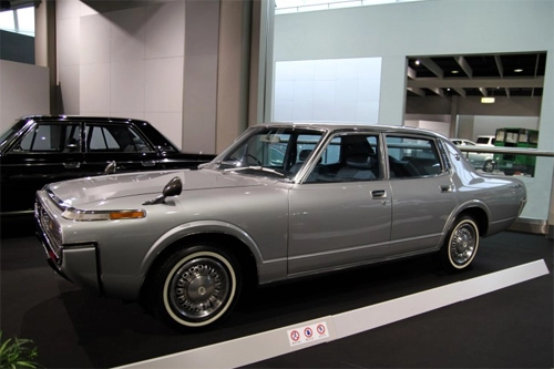  toyota crown độ phong cách mỹ - 6