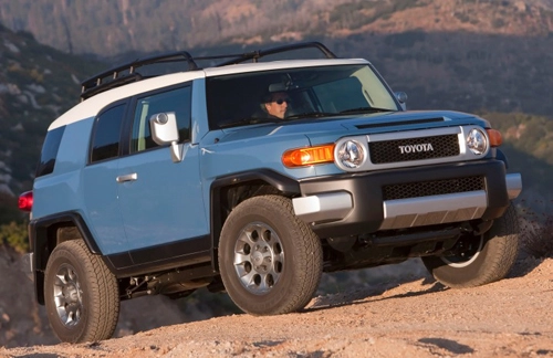  toyota fj cruiser sẽ bị khai tử vào tháng 8 - 1