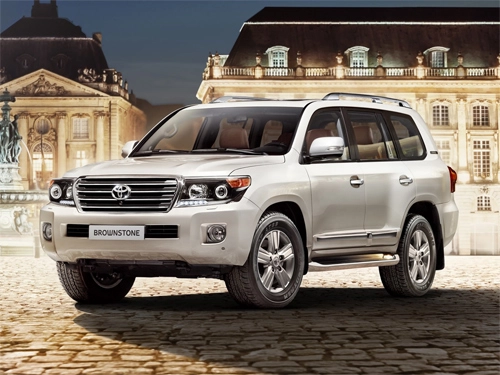  toyota land cruiser phiên bản đá nâu dành riêng cho nga - 1