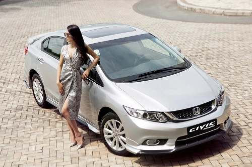  trai tài gái sắc bên honda civic modulo - 4